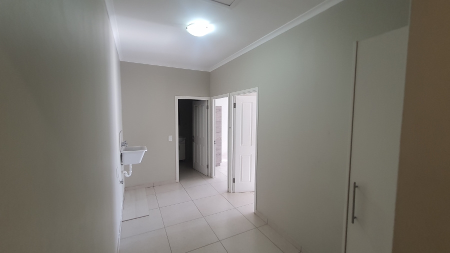 5 Bedroom Property for Sale in Beacon Bay North Eastern Cape